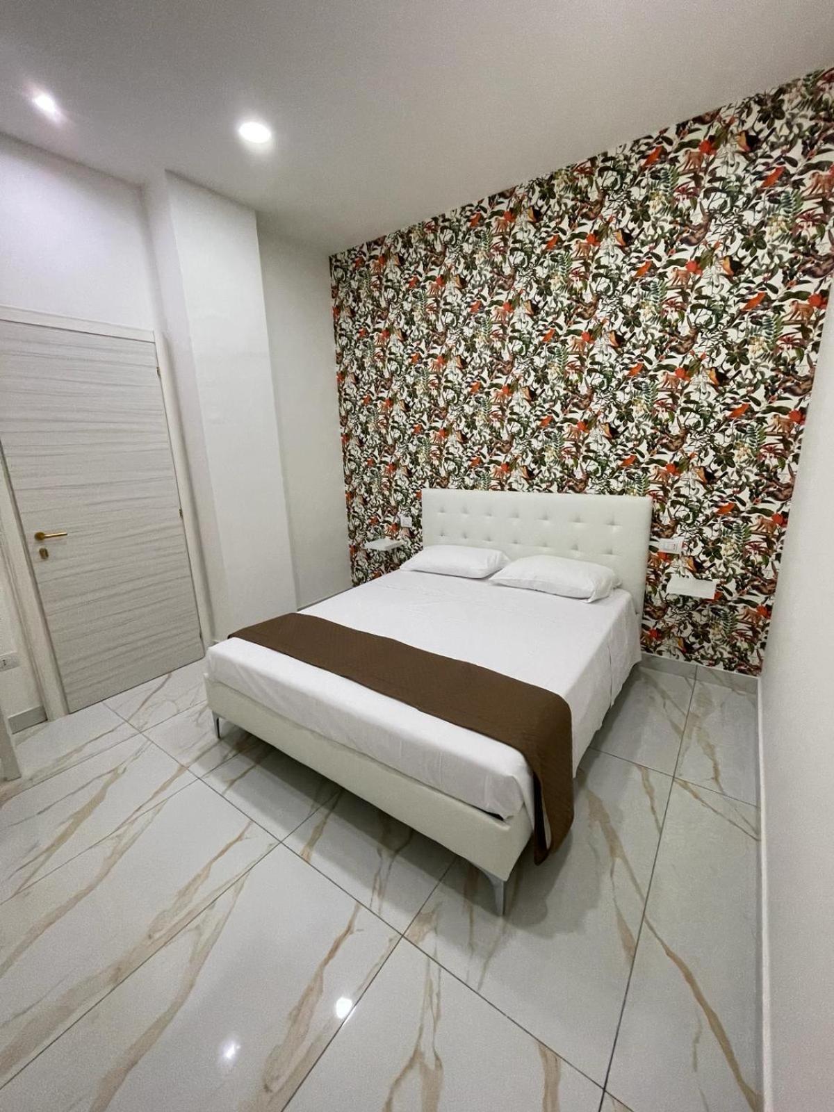 Life Hotel Казальнуово-ди- Наполи Экстерьер фото